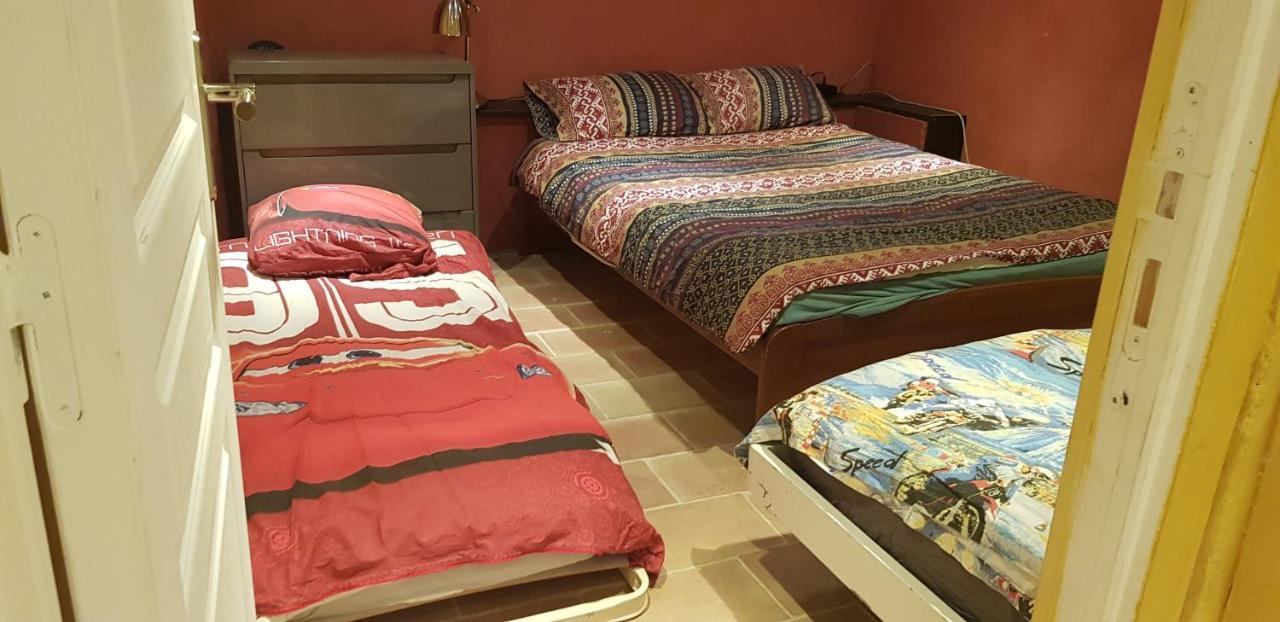 Apartment T4 Climatise A 20 Mn De Et 50 De Paris Dans Jolie Maison Briarde
